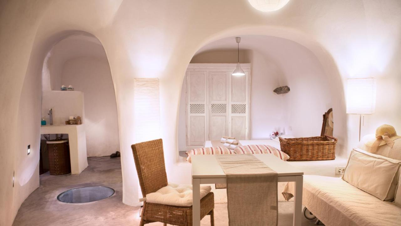 Oia, Finikia Cave House Villa Екстериор снимка